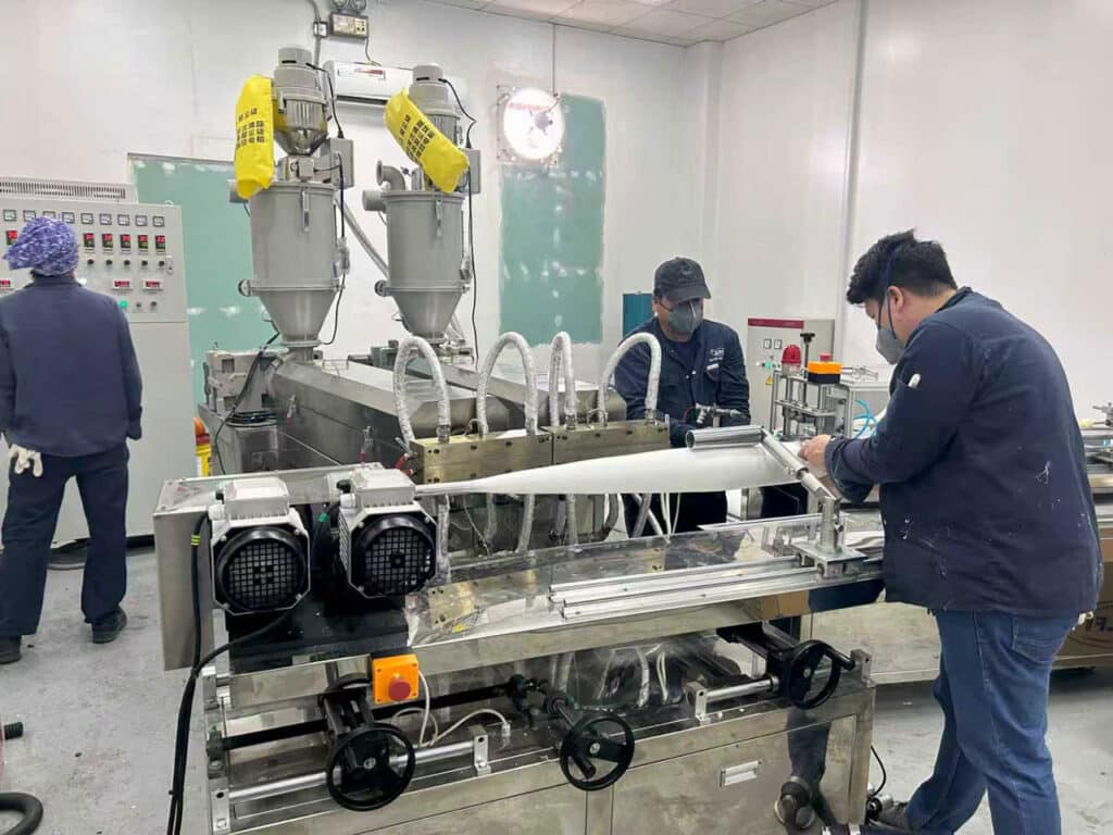 Why Choose HENGTENG filter making machine Machine